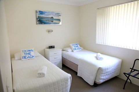 Beach House Holiday Apartments - Accommodation Brisbane 24