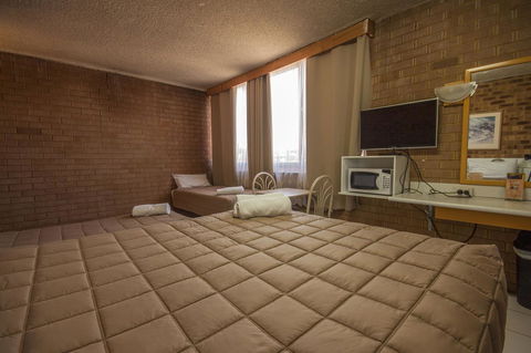 Marco Polo Motor Inn Sydney - Accommodation Brisbane 24