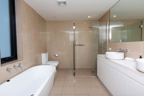 The Penthouse - Accommodation Brisbane 16