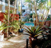 Outrigger Bay - Accommodation Brisbane