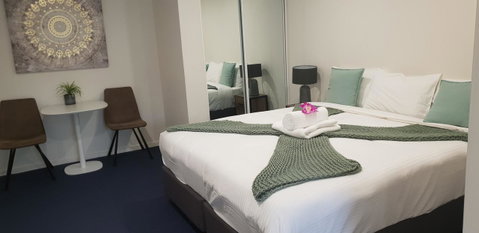 Carlton Suites - Accommodation Brisbane 17