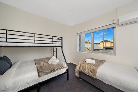 Carlton Suites - Accommodation Brisbane 22