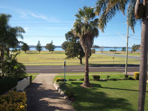 Kon Tiki Apartments - Accommodation Brisbane 4