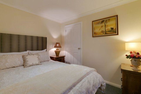Mountainside B & B - Accommodation Brisbane 24