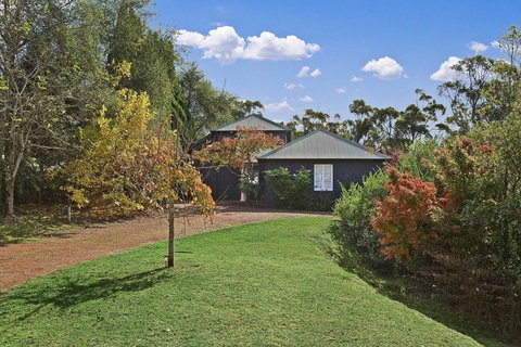 Mountainside B & B - Accommodation Brisbane 22