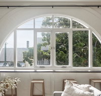 Flourish ON Bull - Accommodation Brisbane