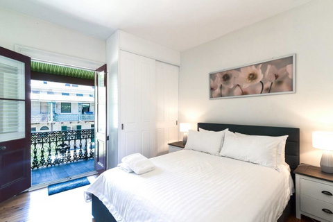 The Rocksberry - Accommodation Brisbane 7