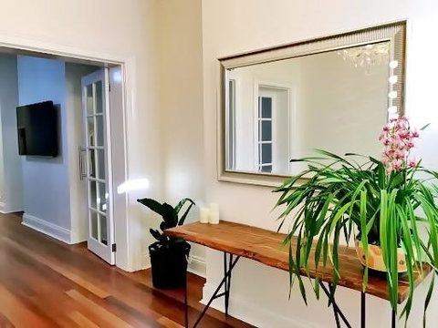 The Rocksberry - Accommodation Brisbane 0