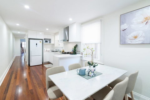 The Rocksberry - Accommodation Brisbane 18