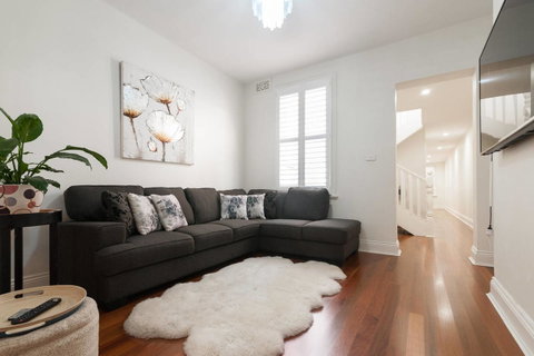 The Rocksberry - Accommodation Brisbane 4