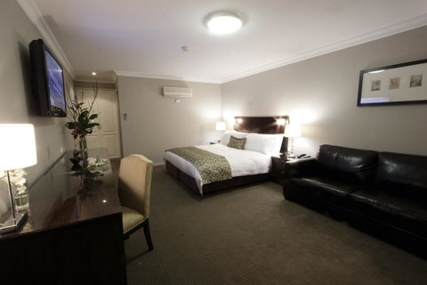 Carlyle Suites & Apartments - Accommodation Brisbane 4