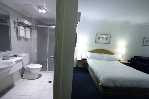 Carlyle Suites & Apartments - Accommodation Brisbane 9
