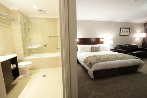 Carlyle Suites & Apartments - Accommodation Brisbane 10