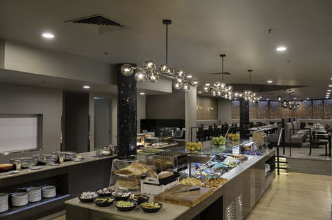 DoubleTree By Hilton Alice Springs - Accommodation Brisbane 1