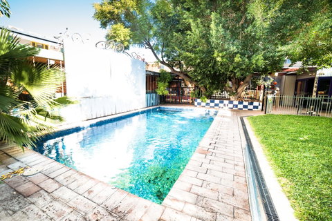 Jump Inn Alice Budget Accommodation - Accommodation Brisbane 1