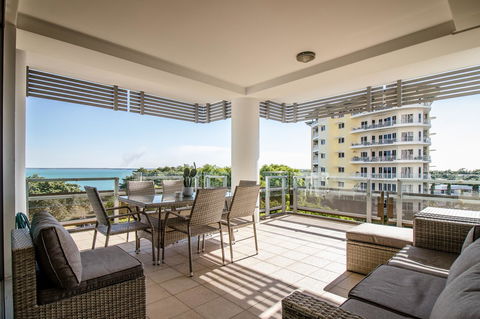 ZEN BY THE WATER - Esplanade Darwin Retreat - Accommodation Brisbane 3