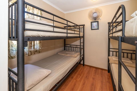 Oasis Tourist Park - Accommodation Brisbane 17