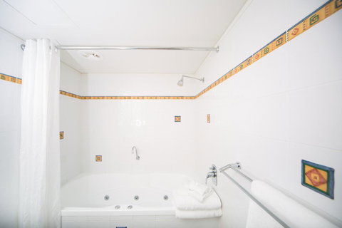 Corrigans Cove - Accommodation Brisbane 9