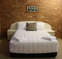 Golden Sands Motor Inn - Accommodation Brisbane