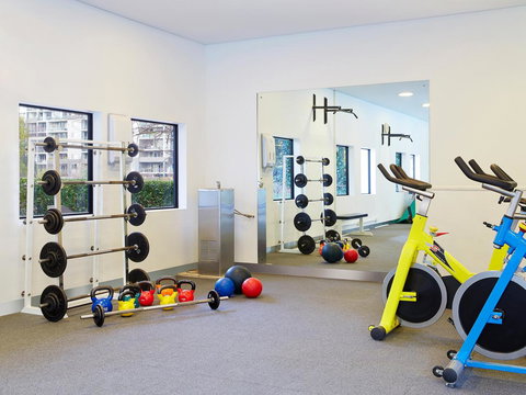 Crowne Plaza Canberra, An IHG Hotel - Accommodation Brisbane 5