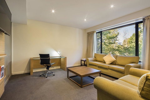 Crowne Plaza Canberra, An IHG Hotel - Accommodation Brisbane 37