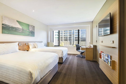 Crowne Plaza Canberra, An IHG Hotel - Accommodation Brisbane 31