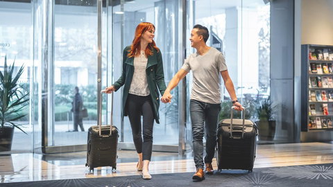 Crowne Plaza Canberra, An IHG Hotel - Accommodation Brisbane 9