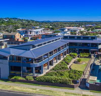 Lennox Holiday Apartments - Accommodation Brisbane