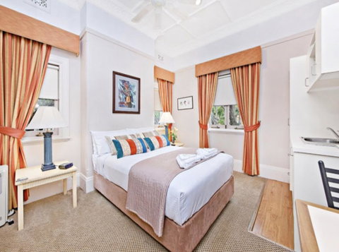 Boronia Lodge - Accommodation Brisbane 2