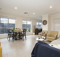 BOUTIQUE STAYS - Gumflower - Accommodation Brisbane