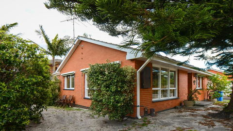 BOUTIQUE STAYS - Sandy Haven A - Accommodation Brisbane 1