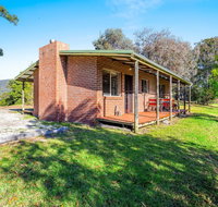 Braeside Cabin Two - Alphitonia - Accommodation Brisbane