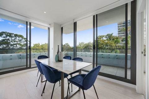 Brand New Luxury Walking To Shopping Mall, Cinema. - Accommodation Brisbane 2
