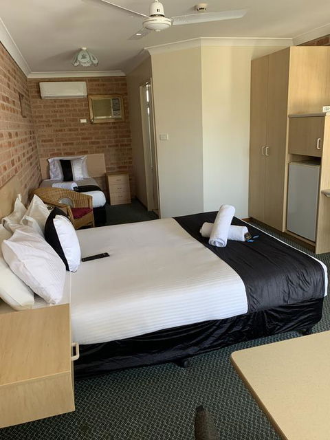 Branxton House Motel - Accommodation Brisbane 1