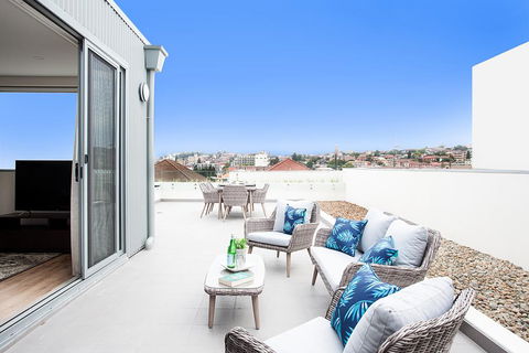 BREAM PENTHOUSE (672I) - Accommodation Brisbane 0