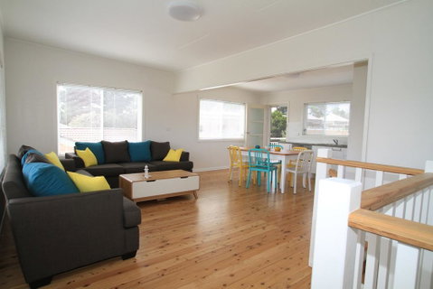 Bright And Breezy - Accommodation Brisbane 0