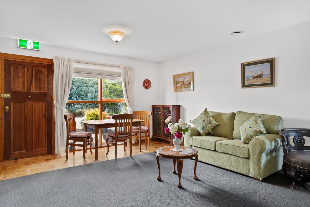 Tinderbox TAS Accommodation Brisbane