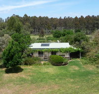 Brimin Lodge Orchard Cottage - Accommodation Brisbane
