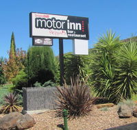 Bristol Hill Motor Inn  Peppa's Licensed Restaurant - Accommodation Brisbane