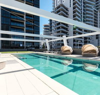 Broadbeach 2 Bedroom FREE WIFI Netflix  Parking - Accommodation Brisbane