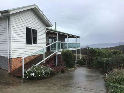 Bruny Sunset Beach GateAway - Accommodation Brisbane 0