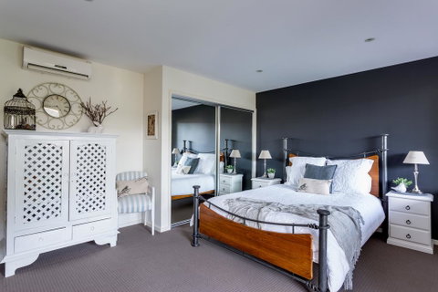 Bungalow On The Coast - Accommodation Brisbane 0