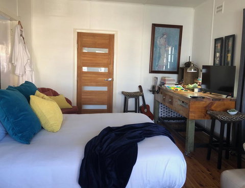 Bungalow@Tenterfield - Modern Vintage Luxury - Accommodation Brisbane 1