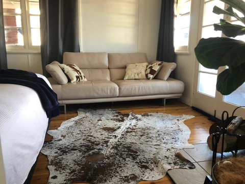 Bungalow@Tenterfield - Modern Vintage Luxury - Accommodation Brisbane 2