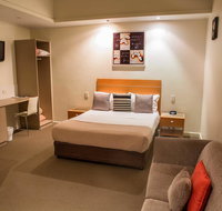 Burkes Hotel Motel - Accommodation Brisbane