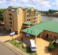 Burnett Riverside Hotel - Accommodation Brisbane