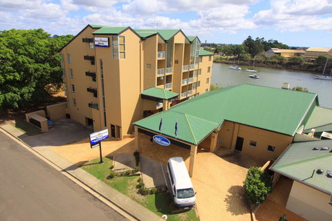 Burnett Riverside Hotel - Accommodation Brisbane 0