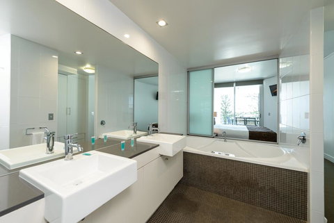 C Bargara Resort - Accommodation Brisbane 2