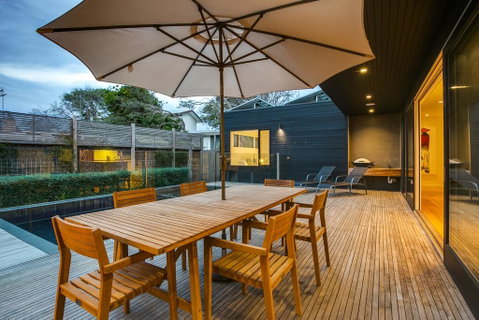 C-Escape - Accommodation Brisbane 2