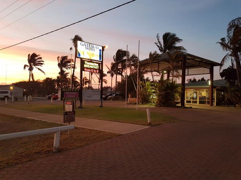 Carnarvon Gateway Motel - Accommodation Brisbane 0